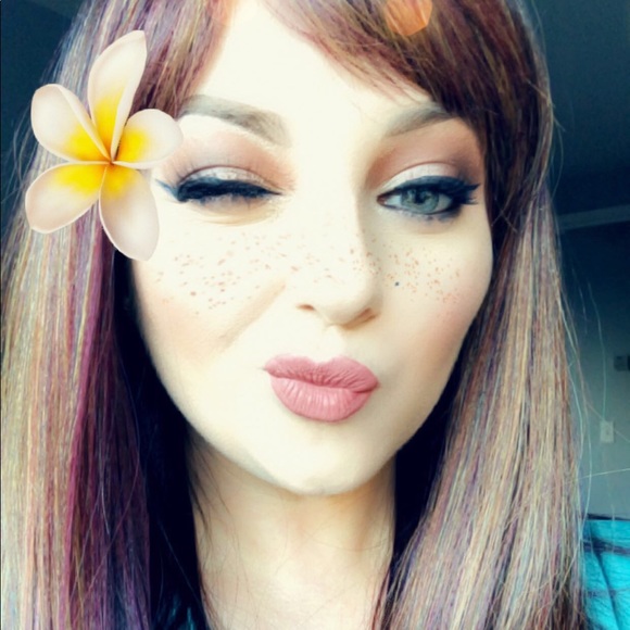 Meet your Posher, Belen - Picture 1 of 1